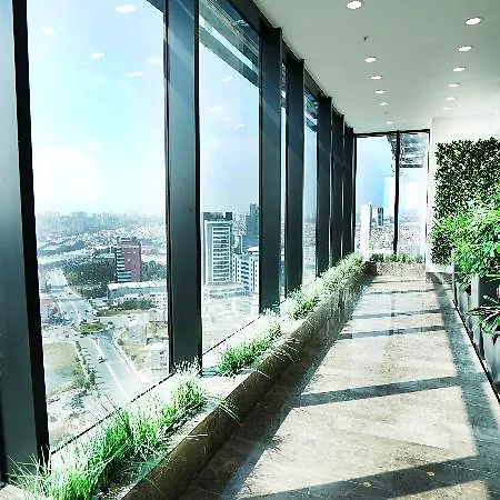 Hawthorn By Wyndham Airport 5*
