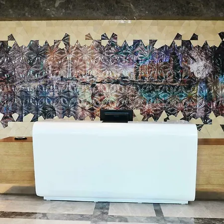 Hawthorn By Wyndham Airport Hotel Estambul