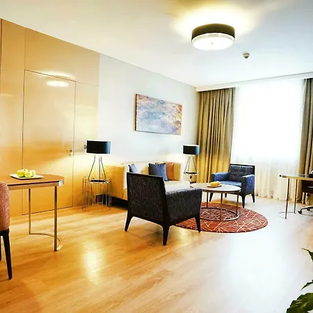 Hawthorn By Wyndham Airport Hotel Istanboel