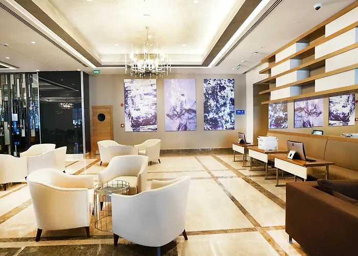 Hawthorn By Wyndham Airport Ξενοδοχείο 5*