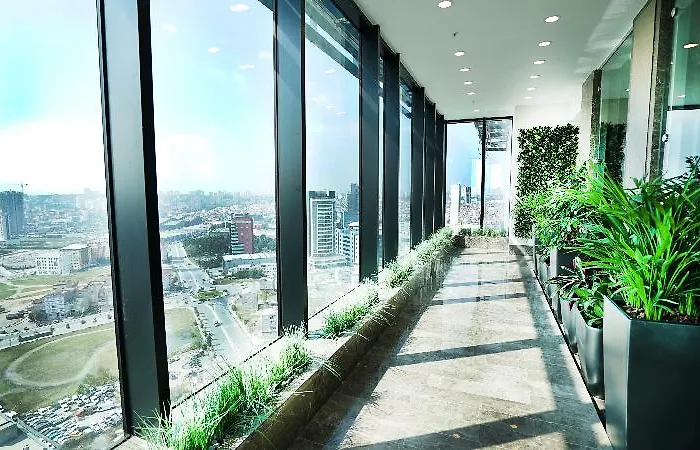 Hawthorn By Wyndham Airport 5*