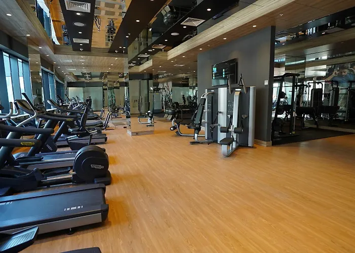 Hawthorn By Wyndham Airport 5*