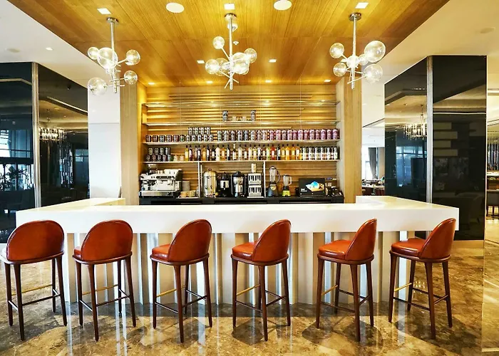 Hawthorn By Wyndham Airport 5*